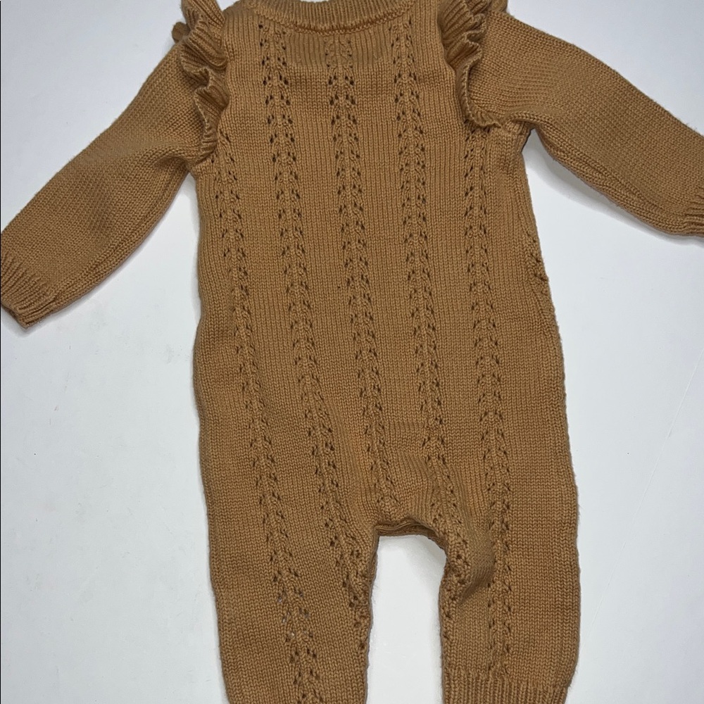 Like New - Old Navy Brown Knit Baby Footie - Picture 6 of 6